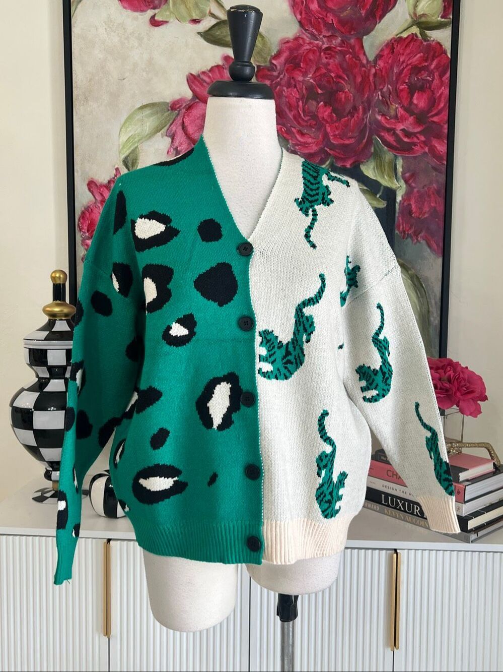 Derax Women's Colorblock Animal Print Cardigan Sweater Green White Size XS NWT